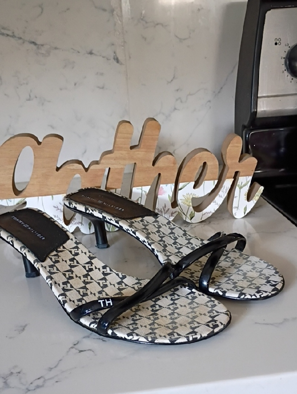 Tommy Hilfiger Black Strappy Low Heel Sandals with Patterned Footbed